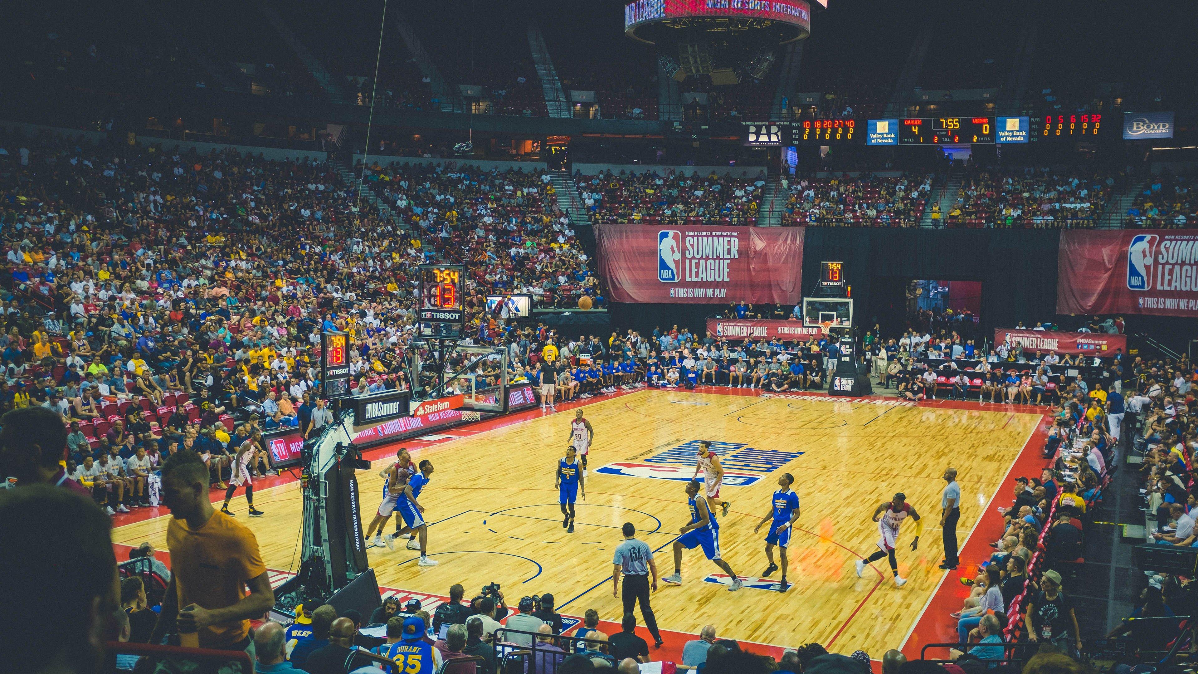 国羽新秀闪耀国际赛场，力克强敌斩获冠军