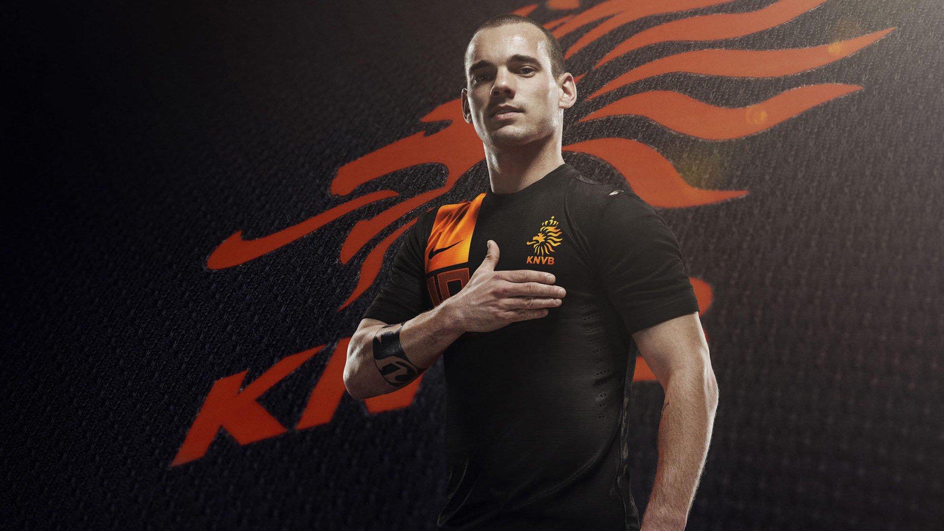 黄雀在后!埃迪一路跟防 追身大帽扇飞马绍尔上篮